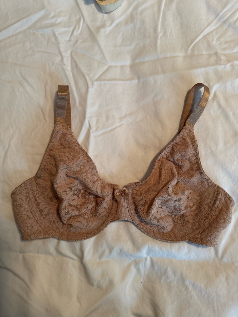 Wacoal and Vogue Lace Underwire Bra Trio in Ivory, Nude, and Black Size 36C - Picture 6 of 15